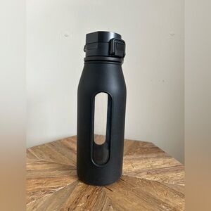 Takeya 16oz Black Classic Glass Water Bottle with Leakproof Twist Cap